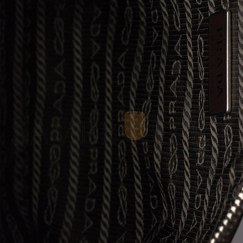 Pra*a leather pouch 2mb052 (24*14.5cm)